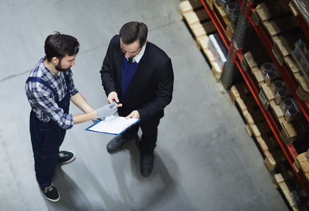 munkavallaloi-koveteles