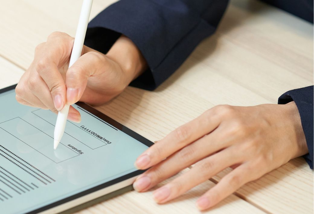 eszja-adobevallas-webes-kitoltoprogram-2026