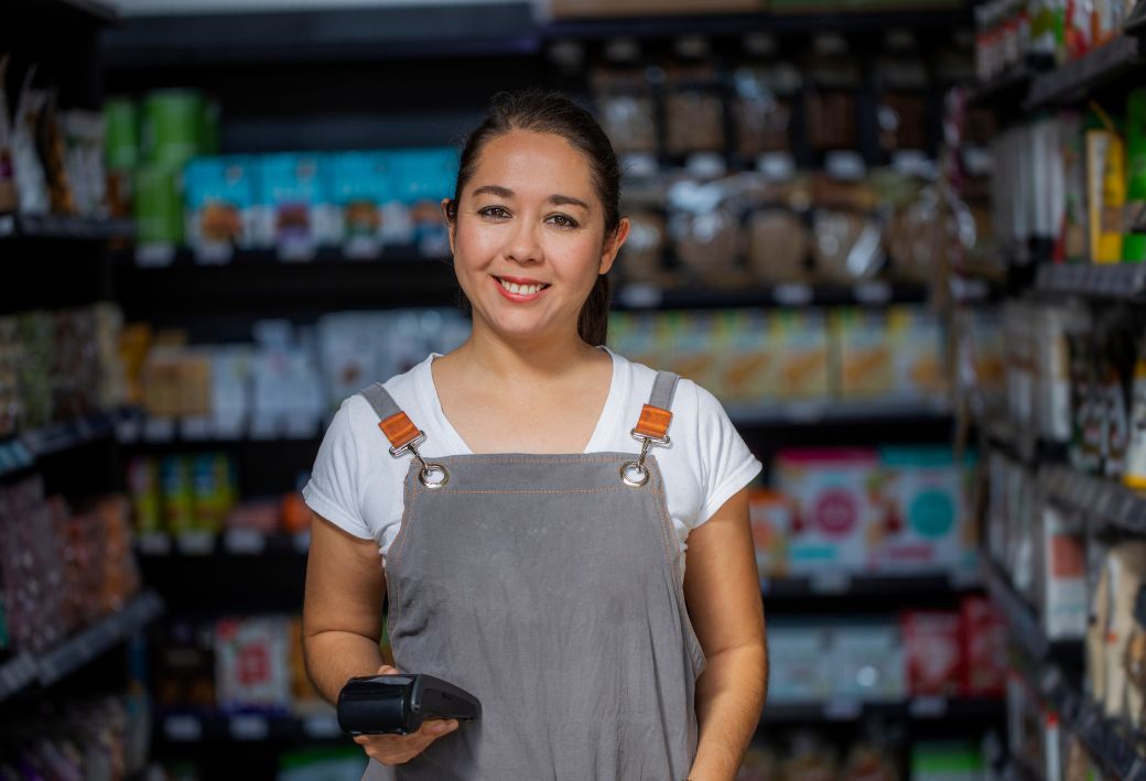 tartos-megbizasi-jogviszony-2026