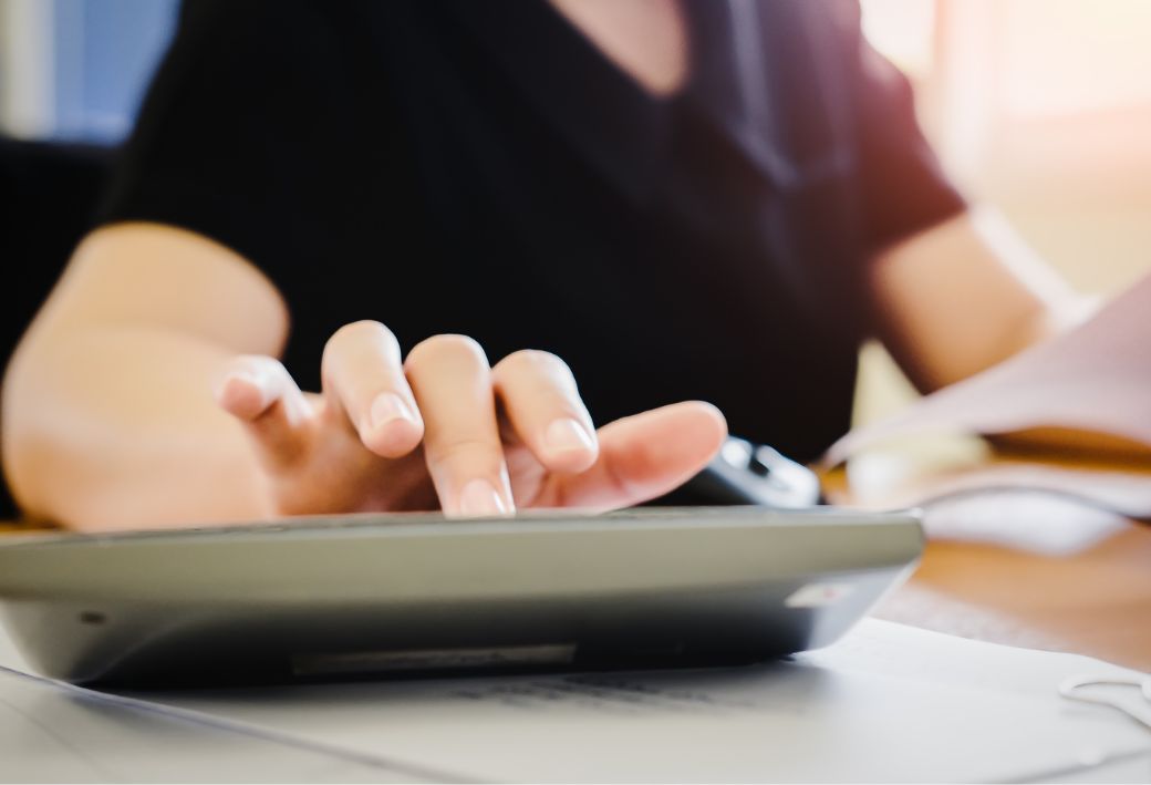 vallalkozas-szuneteltetese-alanyi-adomentesseg